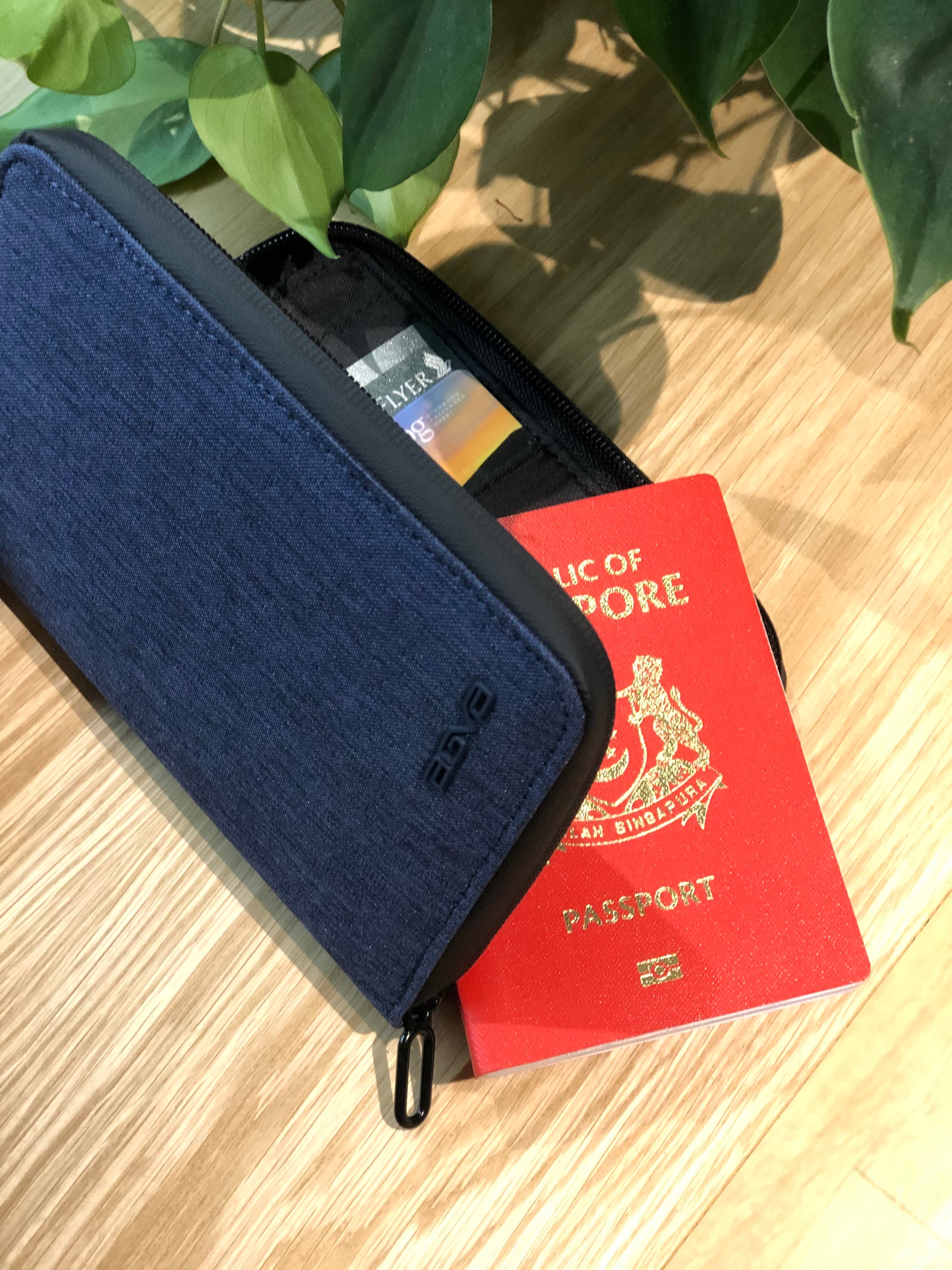 AGVA RFID Passport Case Grey agvabags